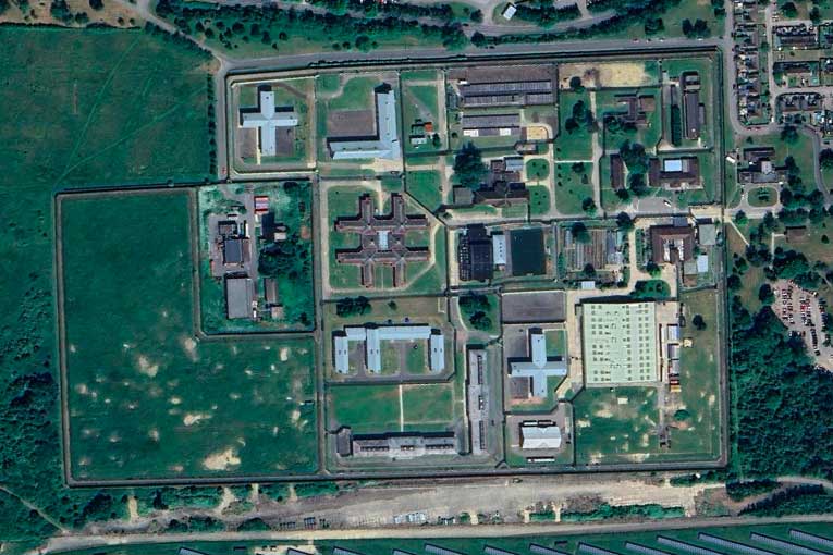 biggest prisons in uk highpoint