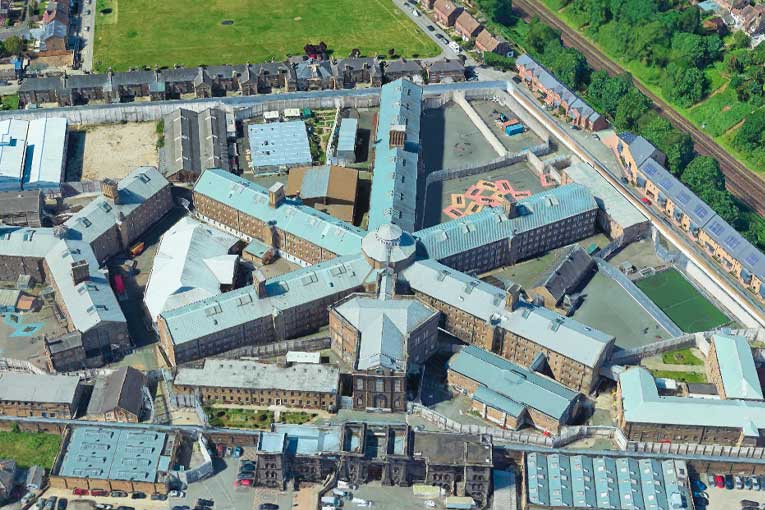 biggest prisons in uk wandsworth