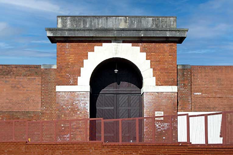 overcrowded prisons bristol